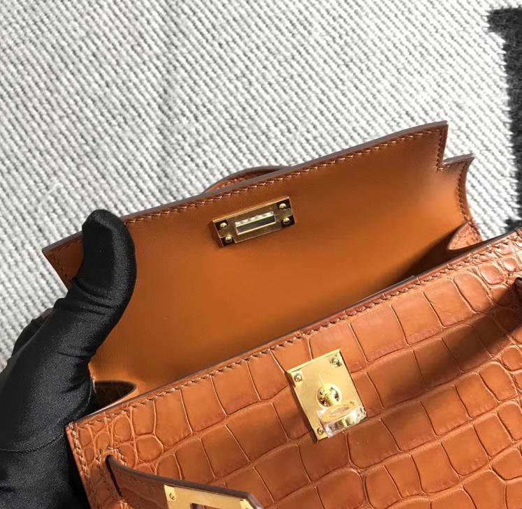 hermès(爱马仕)mini kelly迷你凯莉包 美洲浅棕色 金