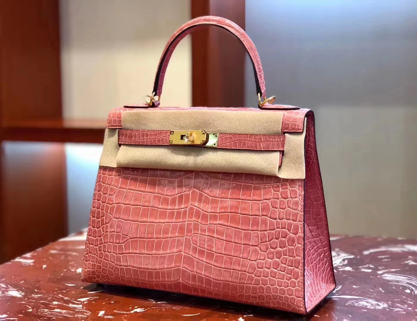 hermès(爱马仕)kelly 凯莉包 亮面澳洲湾湾 蜜桃粉 蜡线全手工 金扣